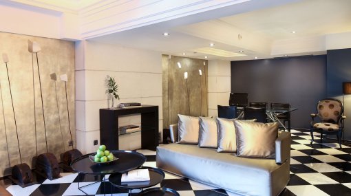 Hotel Gran Derby Suite 4*