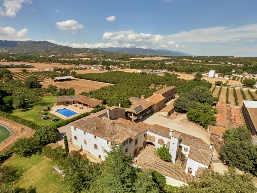 Can Burguès: agrotourism in a farmhouse with eight centuries of history