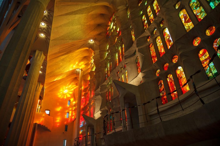 Discover hidden secrets of Barcelona with Barcelona Oculta Tours