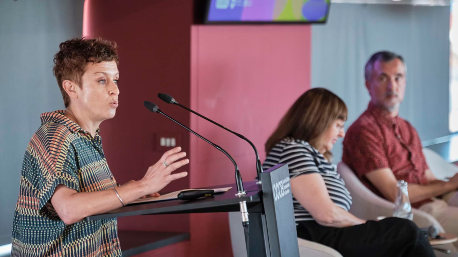 Barcelona City and Provincial Councils plus CCCB promote industry debate with 